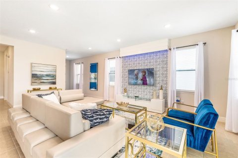 Villa ou maison à louer à Kissimmee, Floride: 4 chambres, 219.53 m2 № 2152067 - photo 7