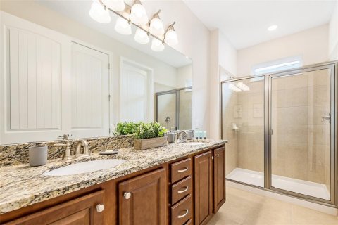 Villa ou maison à louer à Kissimmee, Floride: 4 chambres, 219.53 m2 № 2152067 - photo 14