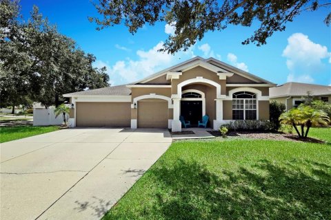 Villa ou maison à vendre à Valrico, Floride: 4 chambres, 235.41 m2 № 1893751 - photo 1