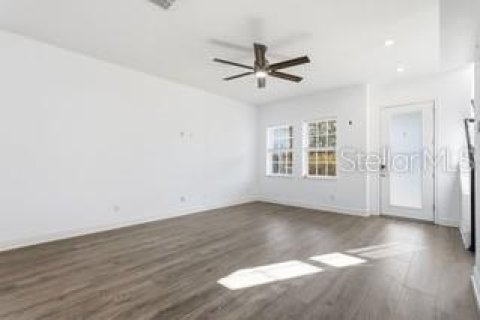 Casa en venta en Orlando, Florida, 3 dormitorios, 165.92 m2 № 2100964 - foto 12