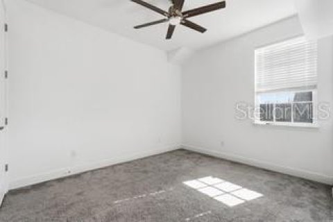 Casa en venta en Orlando, Florida, 3 dormitorios, 165.92 m2 № 2100964 - foto 26