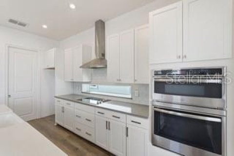 Casa en venta en Orlando, Florida, 3 dormitorios, 165.92 m2 № 2100964 - foto 19