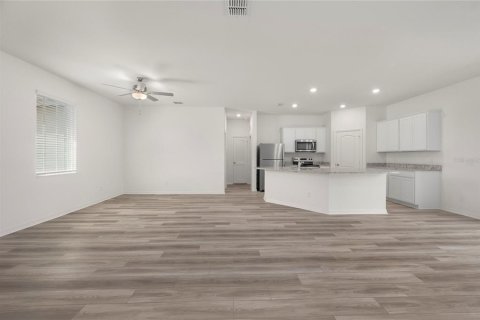 Casa en venta en Poinciana, Florida, 3 dormitorios, 135.92 m2 № 1820695 - foto 5