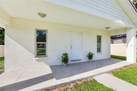 House in Bartow, Florida 3 bedrooms, 92.9 sq.m. № 1916802 - photo 6