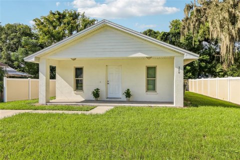 House in Bartow, Florida 3 bedrooms, 92.9 sq.m. № 1916802 - photo 1
