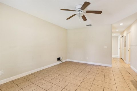 House in Bartow, Florida 3 bedrooms, 92.9 sq.m. № 1916802 - photo 9