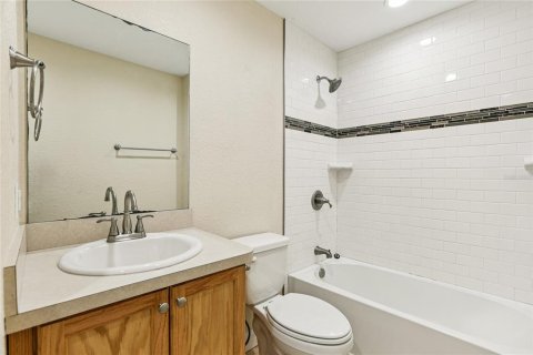 House in Bartow, Florida 3 bedrooms, 92.9 sq.m. № 1916802 - photo 23