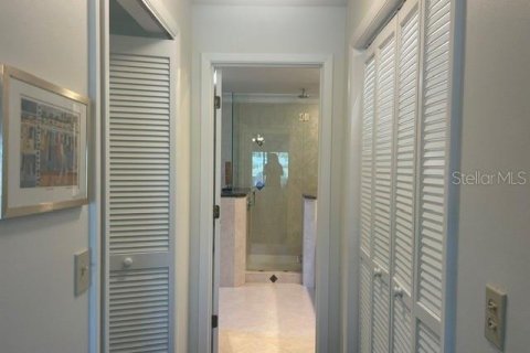 Villa ou maison à louer à Sarasota, Floride: 3 chambres, 251.67 m2 № 2435044 - photo 14
