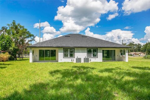 Duplex in Apopka, Florida 6 bedrooms, 297.1 sq.m. № 1902332 - photo 16