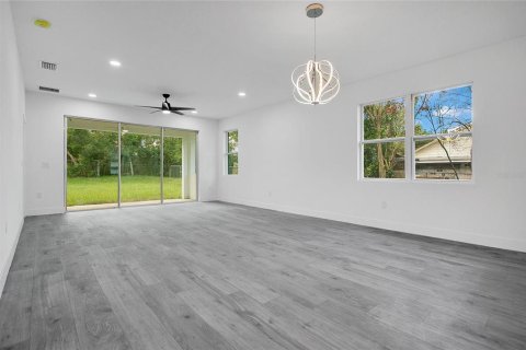 Duplex in Apopka, Florida 6 bedrooms, 297.1 sq.m. № 1902332 - photo 29