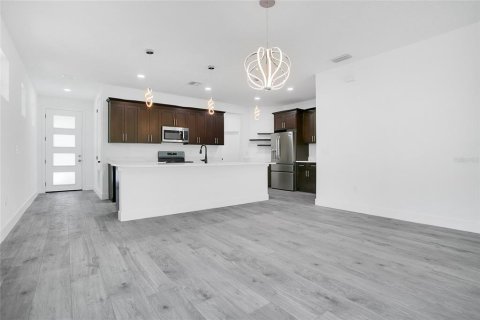 Duplex in Apopka, Florida 6 bedrooms, 297.1 sq.m. № 1902332 - photo 30