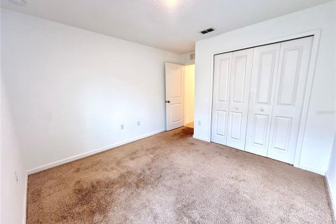Villa ou maison à louer à Haines City, Floride: 4 chambres, 148.64 m2 № 2324888 - photo 13