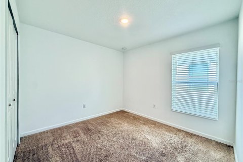 Villa ou maison à louer à Haines City, Floride: 4 chambres, 148.64 m2 № 2324888 - photo 10
