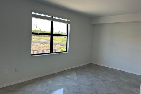 Condo in Bradenton, Florida, 3 bedrooms  № 1918258 - photo 15