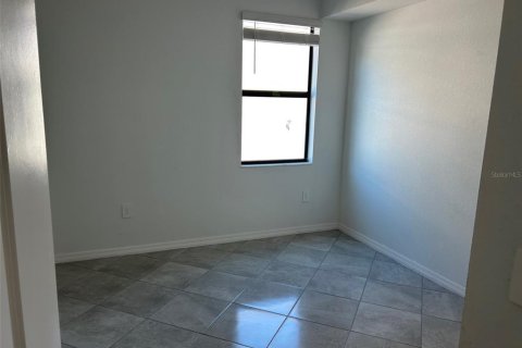 Condo in Bradenton, Florida, 3 bedrooms  № 1918258 - photo 25