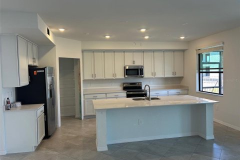 Condo in Bradenton, Florida, 3 bedrooms  № 1918258 - photo 5