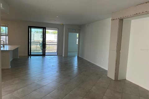 Condo in Bradenton, Florida, 3 bedrooms  № 1918258 - photo 10