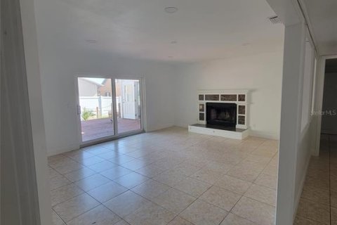 House in Englewood, Florida 3 bedrooms, 224.64 sq.m. № 1656637 - photo 6