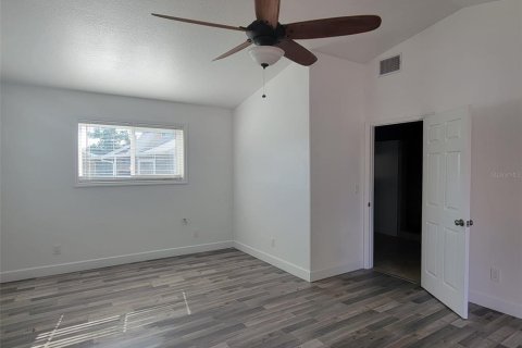 House in Englewood, Florida 3 bedrooms, 224.64 sq.m. № 1656637 - photo 17