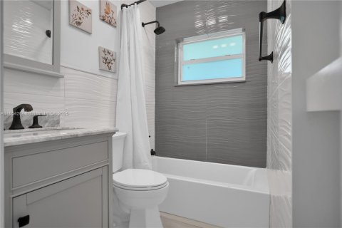 Casa en venta en Miami, Florida, 2 dormitorios, 103.31 m2 № 1888404 - foto 20