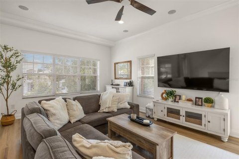 Townhouse in Tampa, Florida 3 bedrooms, 214.79 sq.m. № 1813654 - photo 25