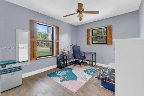 Villa ou maison à vendre à Homestead, Floride: 3 chambres, 212.84 m2 № 1987363 - photo 14