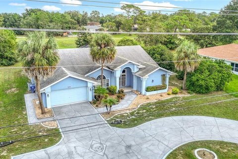 Villa ou maison à vendre à Spring Hill, Floride: 3 chambres, 234.39 m2 № 1915188 - photo 5
