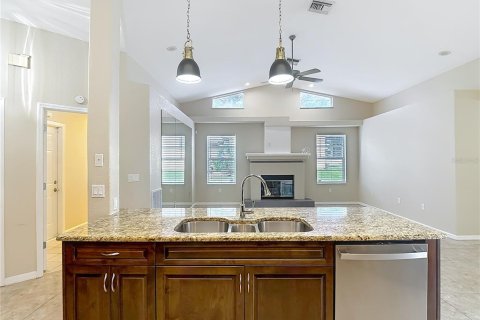 Villa ou maison à vendre à Spring Hill, Floride: 3 chambres, 234.39 m2 № 1915188 - photo 23