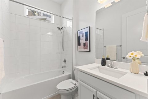 Купить виллу или дом в Аполло-Бич, Флорида 8 комнат, 321.26м2, № 1898782 - фото 29