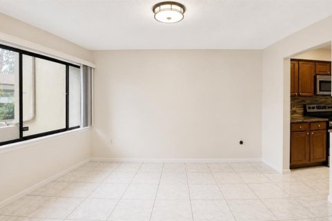 Copropriété à vendre à Sarasota, Floride: 2 chambres, 117.34 m2 № 2211443 - photo 11