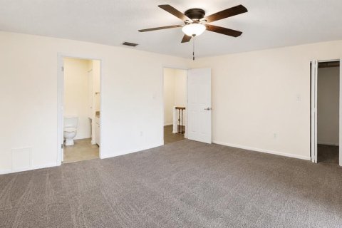 Copropriété à vendre à Sarasota, Floride: 2 chambres, 117.34 m2 № 2211443 - photo 18