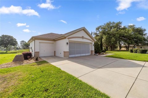Casa en venta en Summerfield, Florida, 3 dormitorios, 225.66 m2 № 1751324 - foto 3