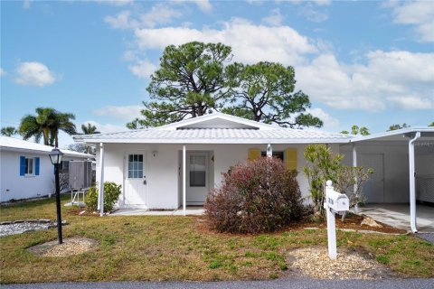 Condo in Nokomis, Florida, 2 bedrooms № 2141956