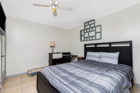 Casa en venta en Port Charlotte, Florida, 3 dormitorios, 147.81 m2 № 1369953 - foto 27