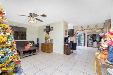 Casa en venta en Port Charlotte, Florida, 3 dormitorios, 147.81 m2 № 1369953 - foto 5