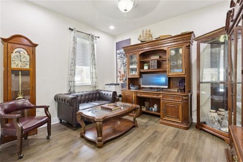 House in Tavares, Florida 3 bedrooms, 276.2 sq.m. № 2238263 - photo 25