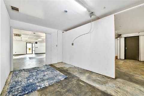 Commercial property in Tampa, Florida 311.13 sq.m. № 2133625 - photo 23
