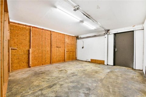 Commercial property in Tampa, Florida 311.13 sq.m. № 2133625 - photo 21
