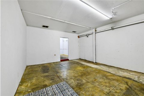 Commercial property in Tampa, Florida 311.13 sq.m. № 2133625 - photo 24