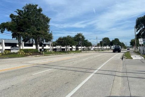Commercial property in Tampa, Florida 311.13 sq.m. № 2133625 - photo 3