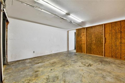 Commercial property in Tampa, Florida 311.13 sq.m. № 2133625 - photo 20