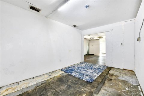 Commercial property in Tampa, Florida 311.13 sq.m. № 2133625 - photo 22