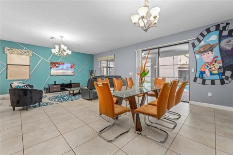 Casa en venta en Davenport, Florida, 9 dormitorios, 363.15 m2 № 2218326 - foto 26
