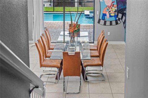Casa en venta en Davenport, Florida, 9 dormitorios, 363.15 m2 № 2218326 - foto 16