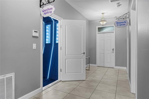 Casa en venta en Davenport, Florida, 9 dormitorios, 363.15 m2 № 2218326 - foto 19