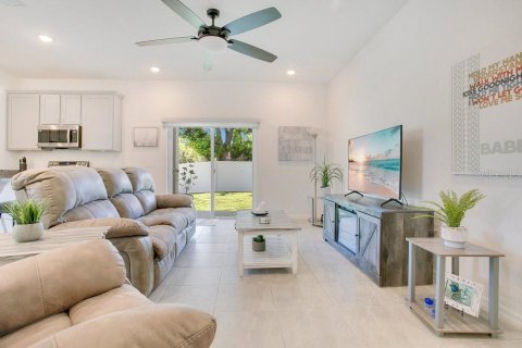 Villa ou maison à vendre à Eustis, Floride: 4 chambres, 185.9 m2 № 1807329 - photo 9