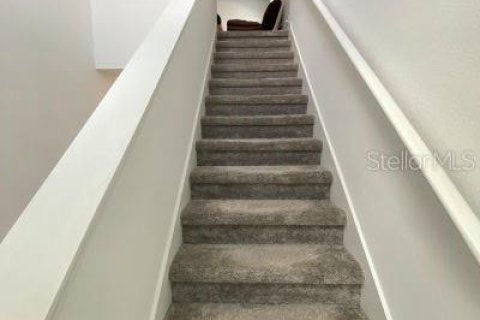 Villa ou maison à vendre à Kissimmee, Floride: 5 chambres, 221.85 m2 № 2095539 - photo 18