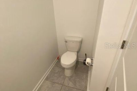 Villa ou maison à vendre à Kissimmee, Floride: 5 chambres, 221.85 m2 № 2095539 - photo 20