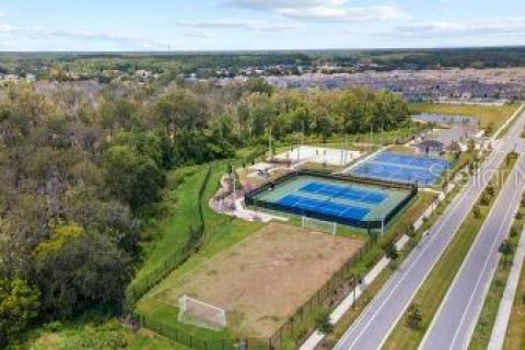 Villa ou maison à vendre à Kissimmee, Floride: 5 chambres, 221.85 m2 № 2095539 - photo 30