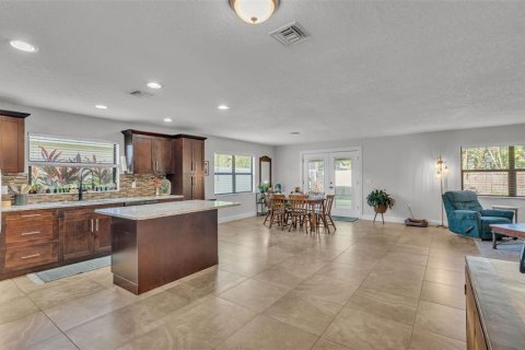 Villa ou maison à vendre à Lakeland, Floride: 3 chambres, 209.31 m2 № 1886972 - photo 4